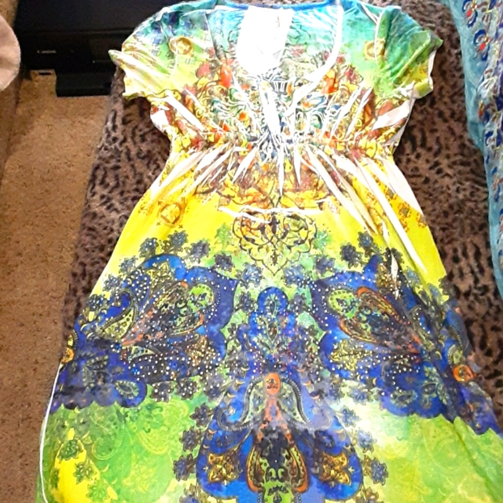 Gently used ChrinaLove Multicolored Sparkled Dress - Picture 2 of 8